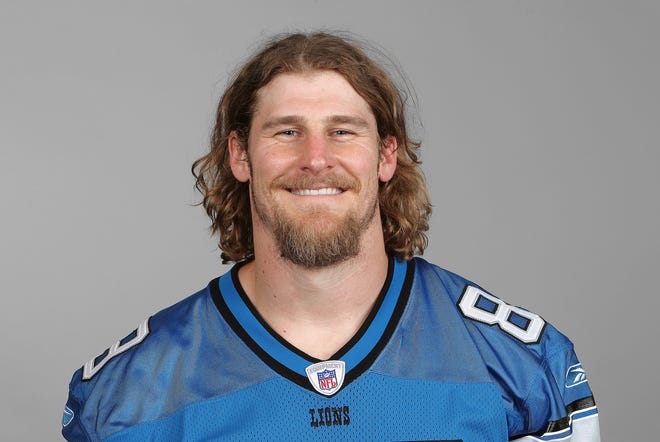 Dan Campbell, a favorite of the Detroit Lions HC, made an anti-gay remark in 1998